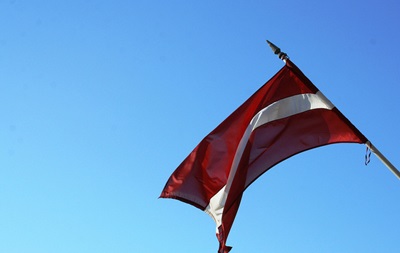 Латвия установила запрет на въезд для 49 россиян