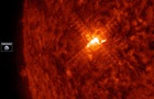 NASA показало новую вспышку на Солнце