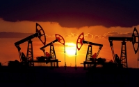 Цены на нефть в мире взлетели до рекорда за четыре года