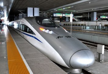 В Китае в сентябре запустят поезда со скоростью 350 км/ч