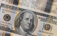 Украинцев предупредили о появлении большого количества фальшивых долларов