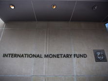 Украина и МВФ подписали меморандум о сотрудничестве в марте 2015 года