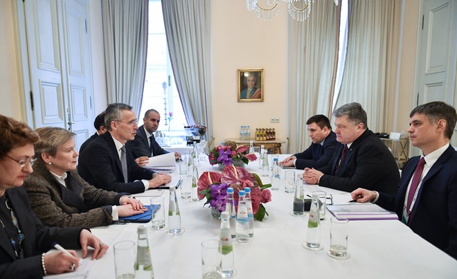 Президент України зустрівся з Генеральним секретарем НАТО