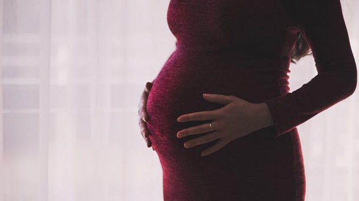 Переедание у беременных грозит смертельной опасностью для малыша - ученые