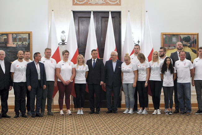 Глава Польщі подякував легкоатлетам, які здобули медалі на ЧЄ