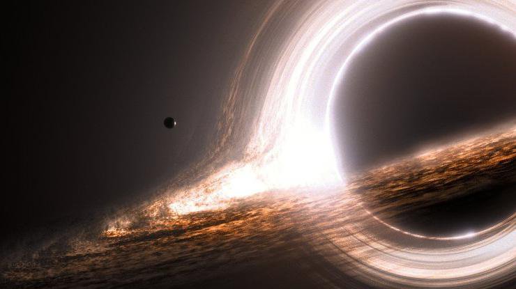 Черная дыра заменит Солнце - ученые