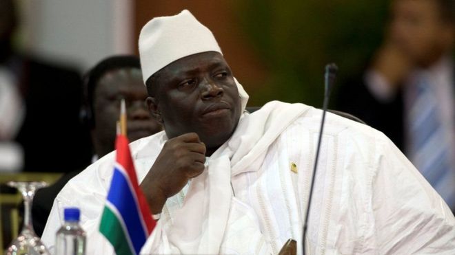 Президент Гамбії відмовився виконувати ультиматум і поступатися кріслом