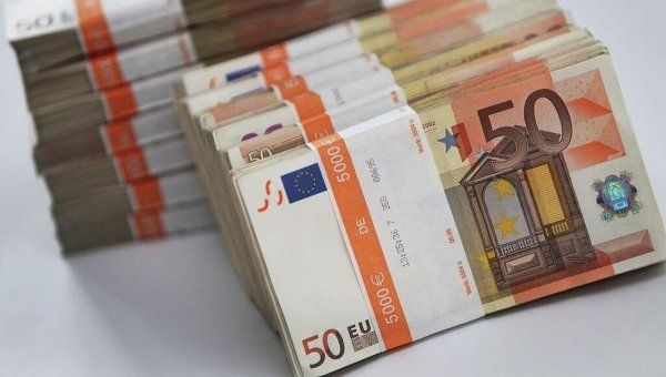 НБУ снимает ограничение по получению валютной наличности